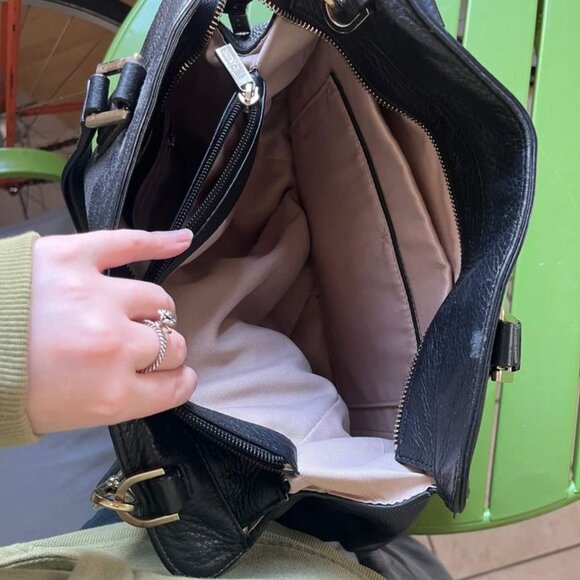 Danier large Leather bag - Picture 4 of 8